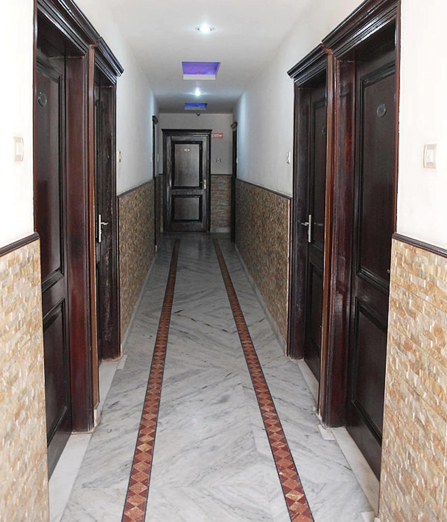 Hotel Karat 87 Inn 뉴델리 외부 사진